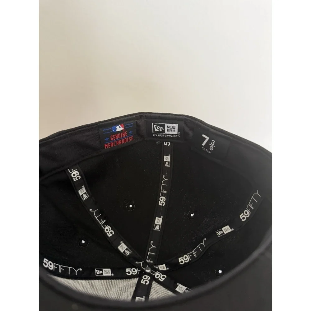 New Era Los Angeles Dodgers 9Fifty Fitted Genuine Merchandise‎ 7 3/8  LA Cap